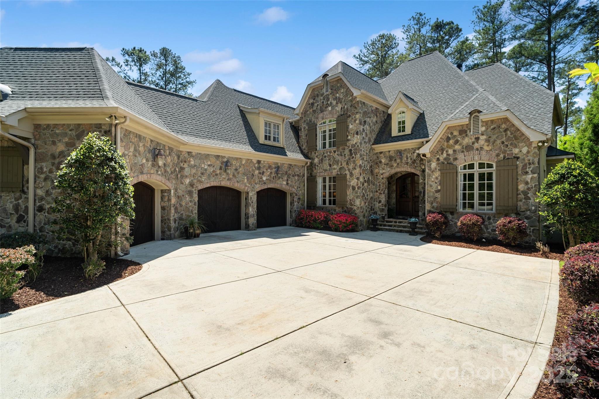 9011 Pine Laurel Drive