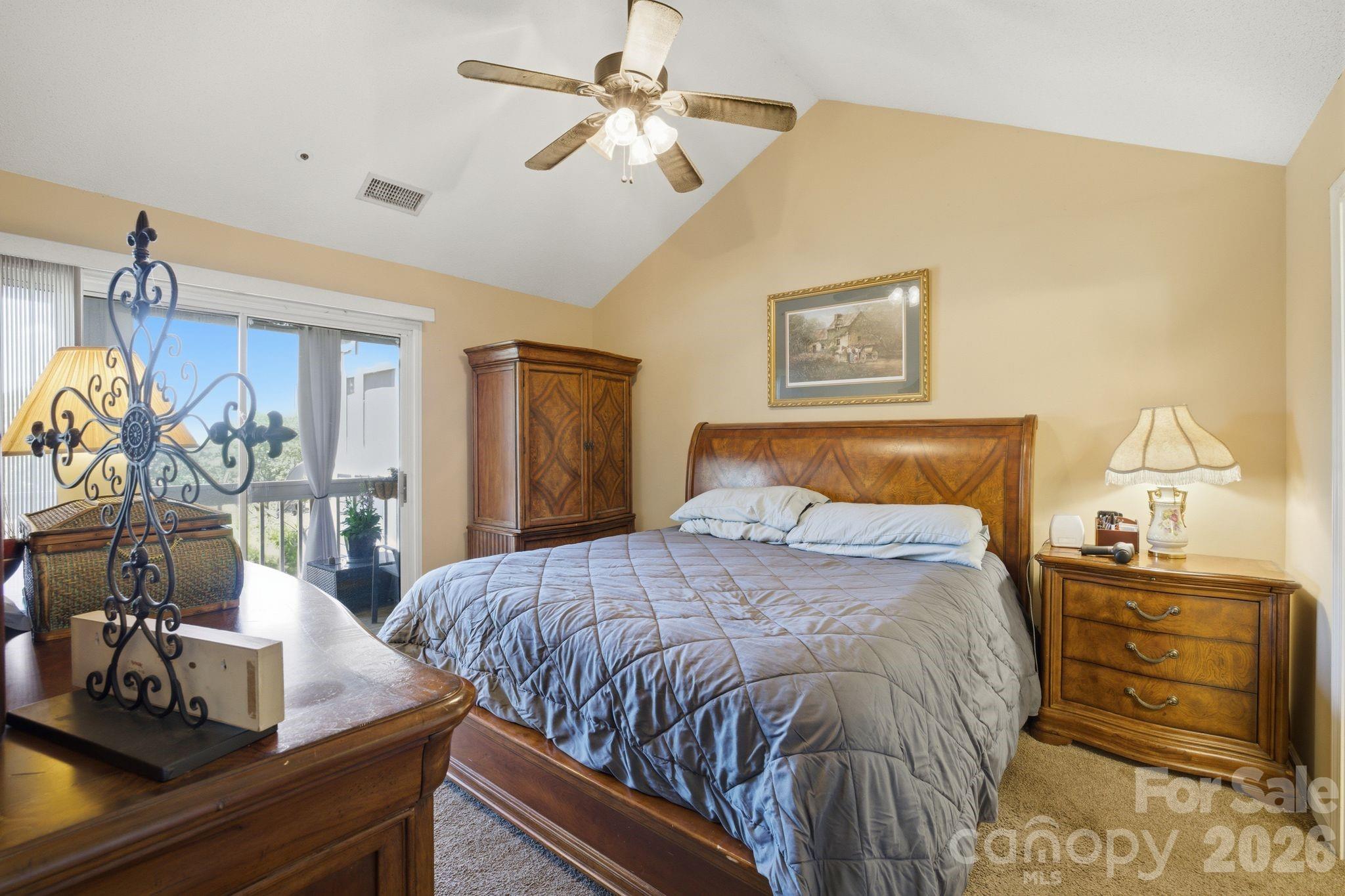 Vineyard Point Bayview - Residential