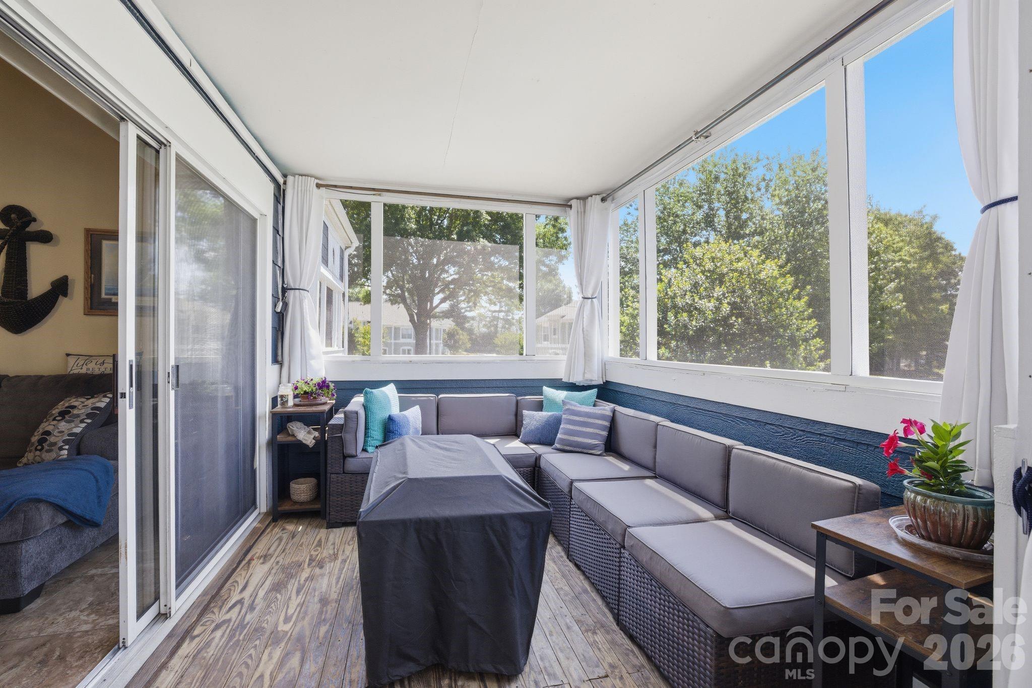 Vineyard Point Bayview - Residential