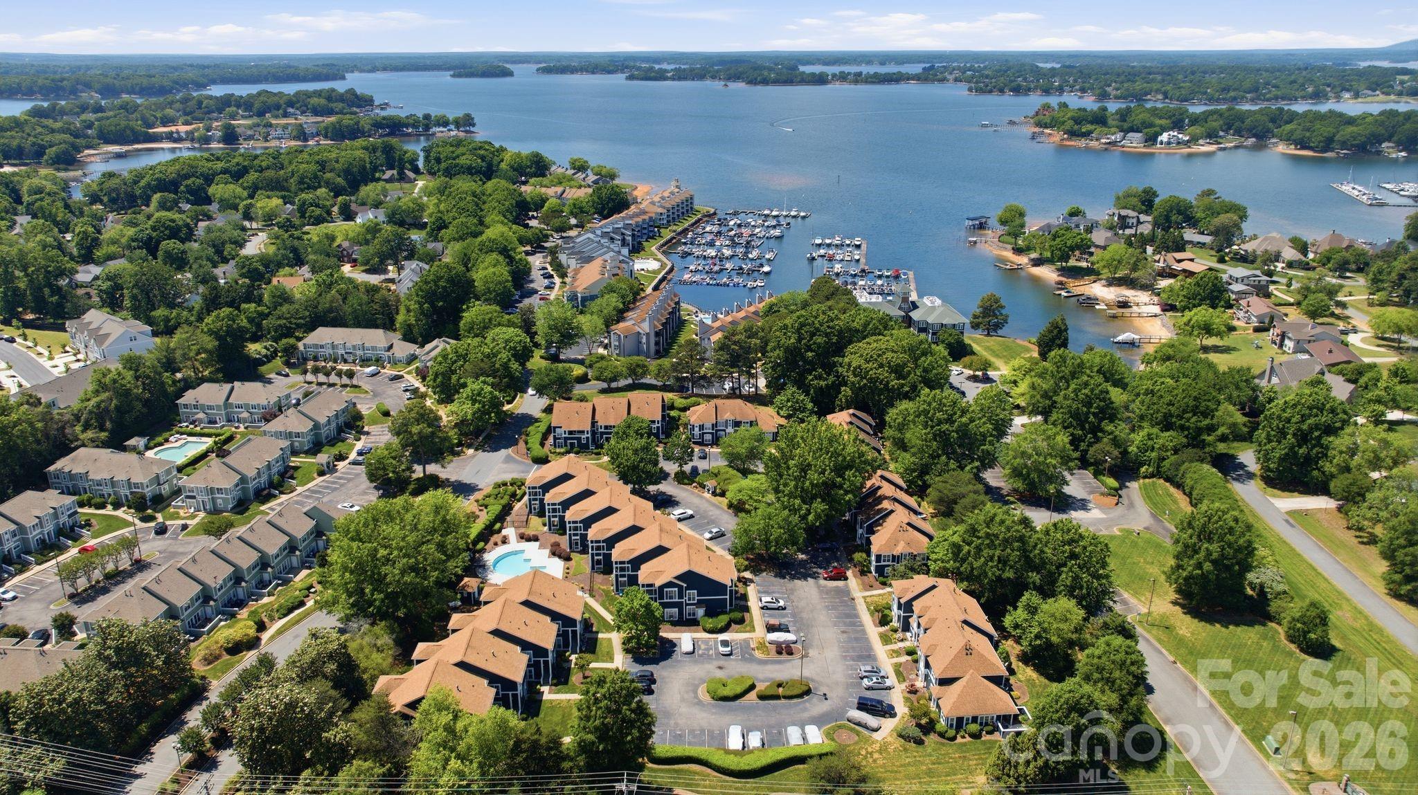 Vineyard Point Bayview - Residential