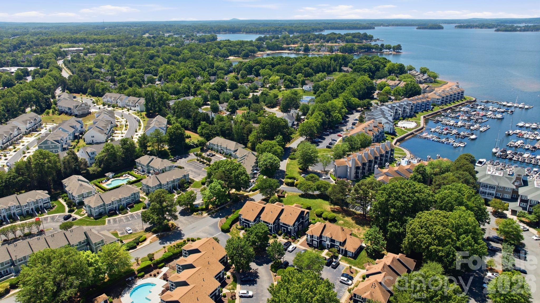 Vineyard Point Bayview - Residential