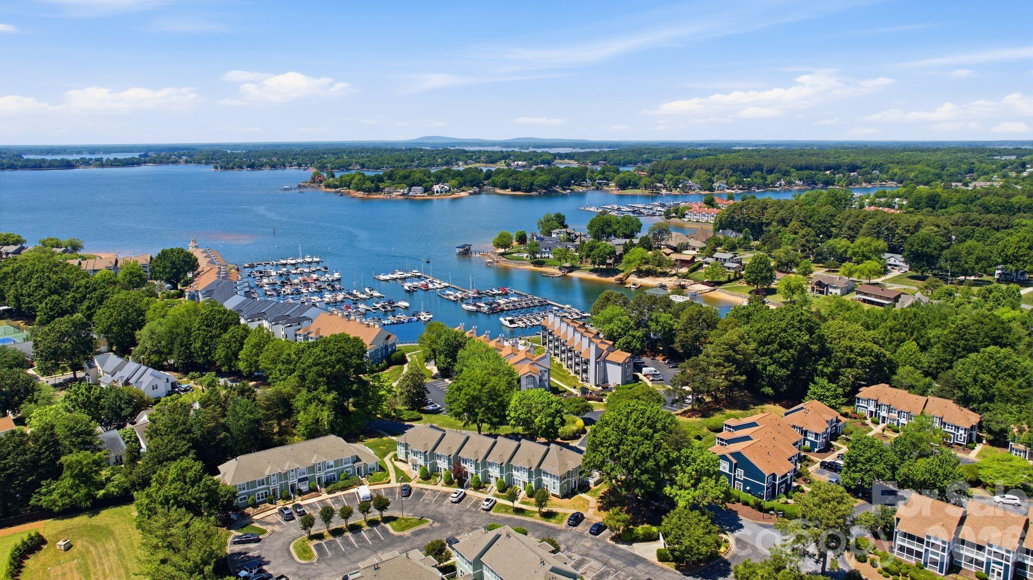 Vineyard Point Bayview - Residential