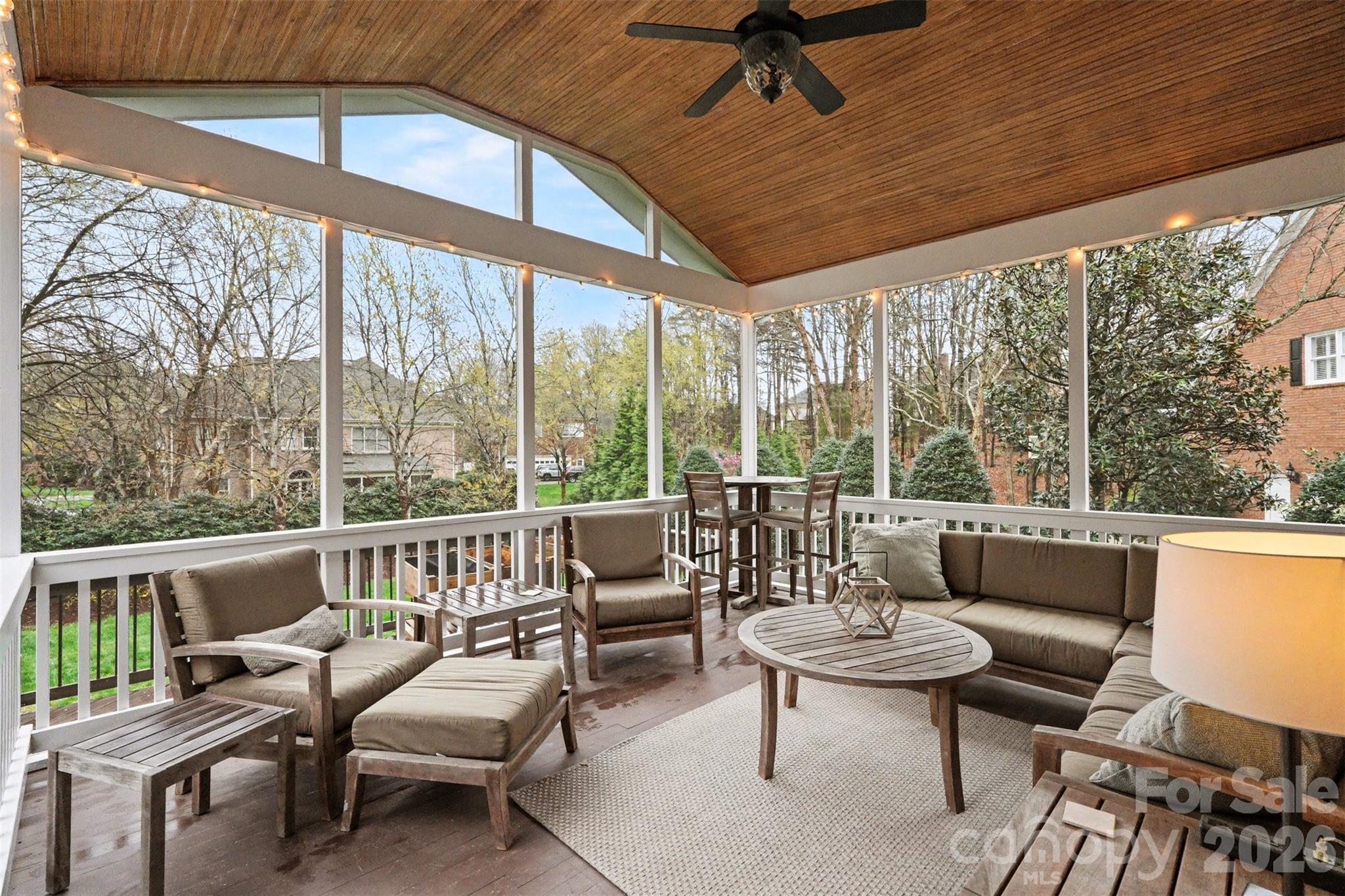 8710 Oakthorpe Drive