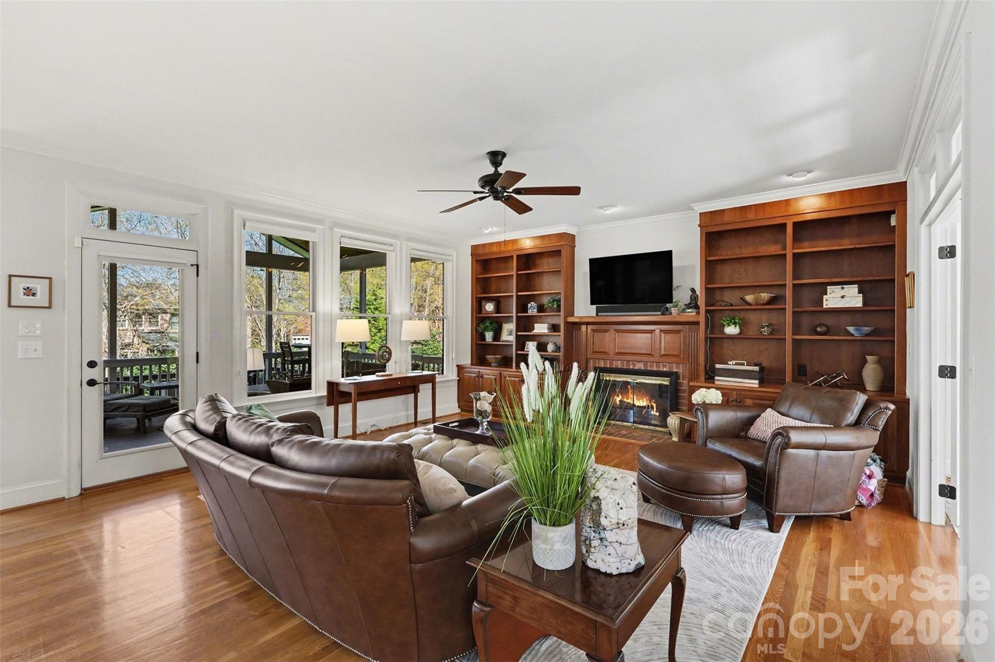 8710 Oakthorpe Drive