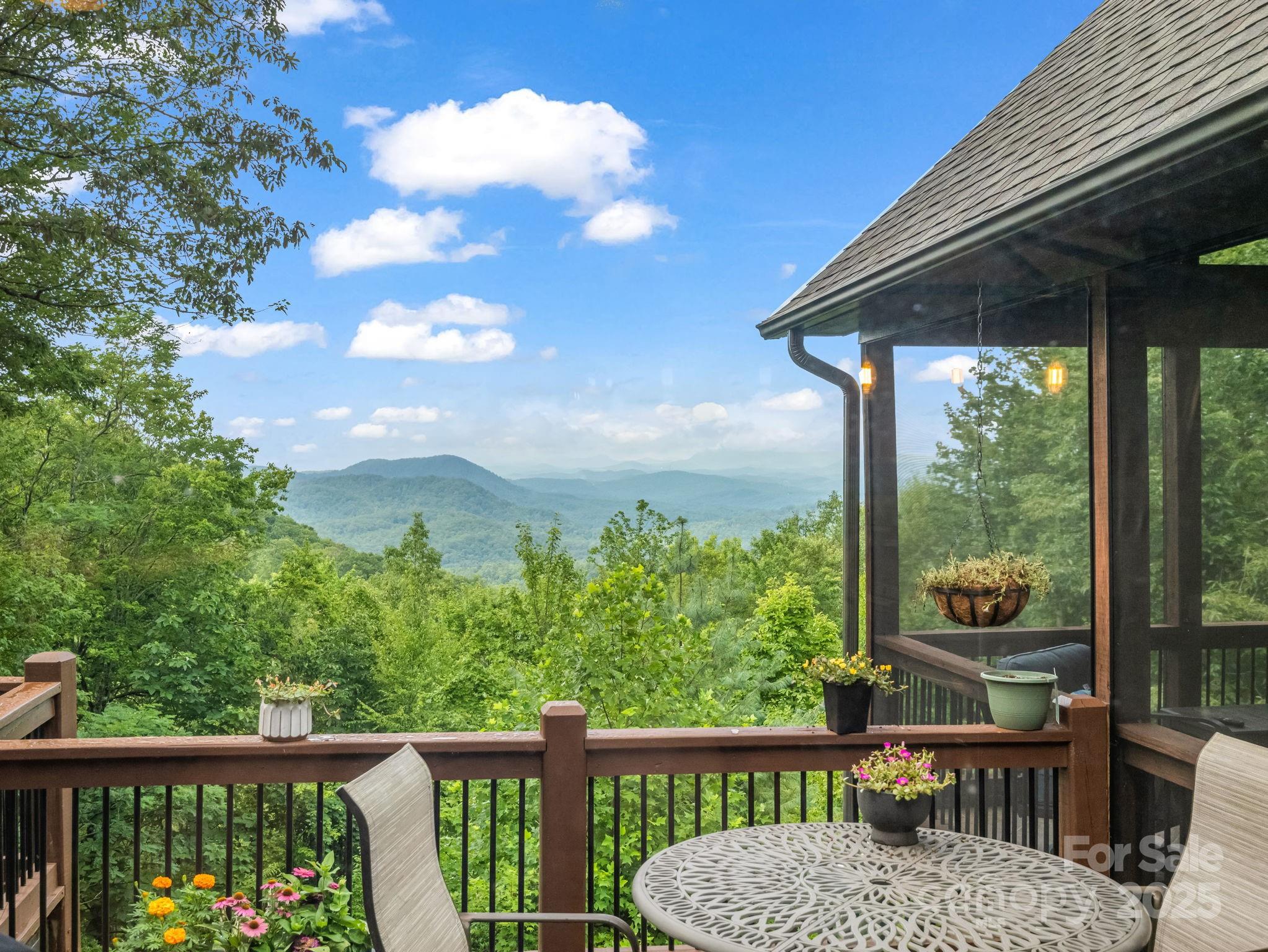 Connestee Falls - Residential