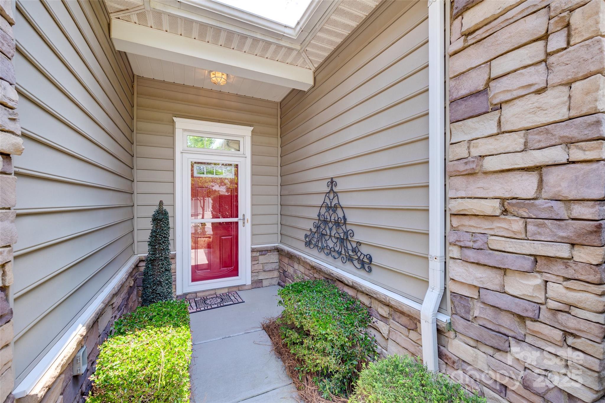 1033 Knob Creek Lane