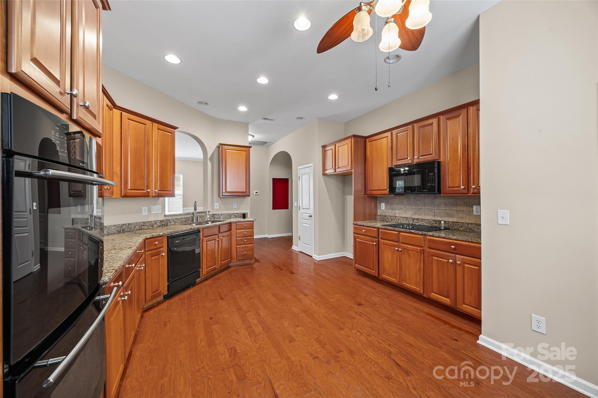 Lakeshore - Residential