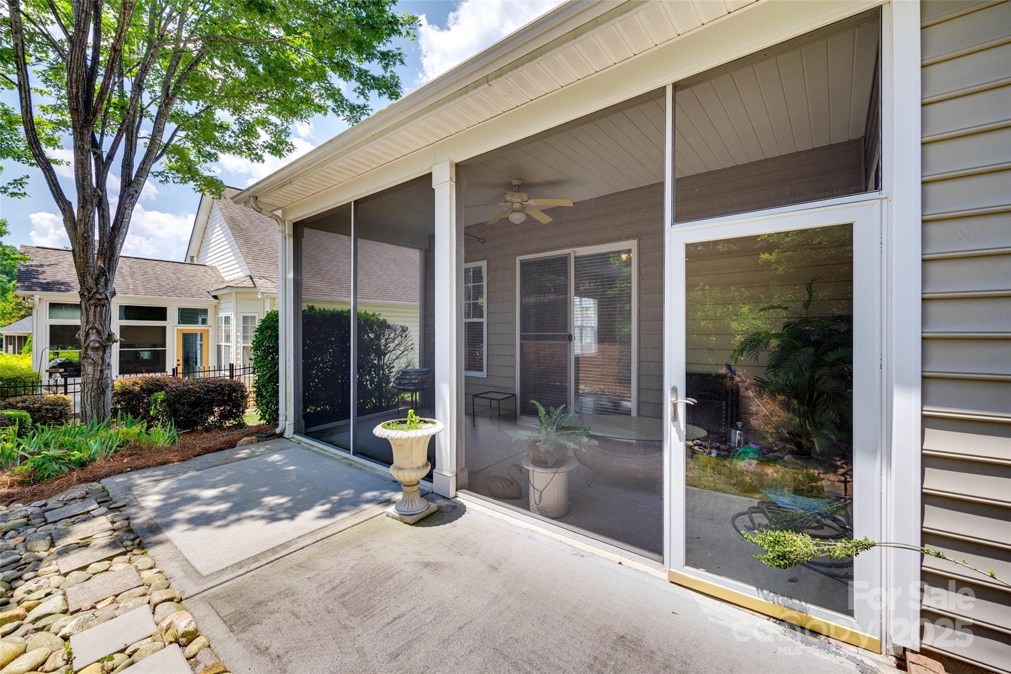 Lakeshore - Residential