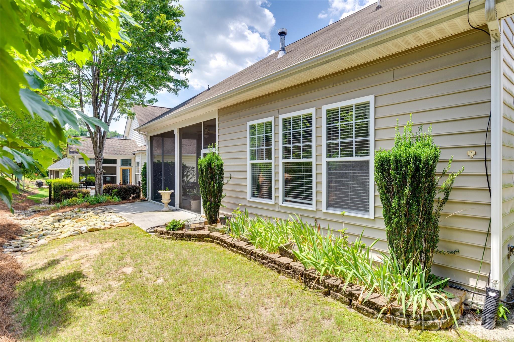 Lakeshore - Residential