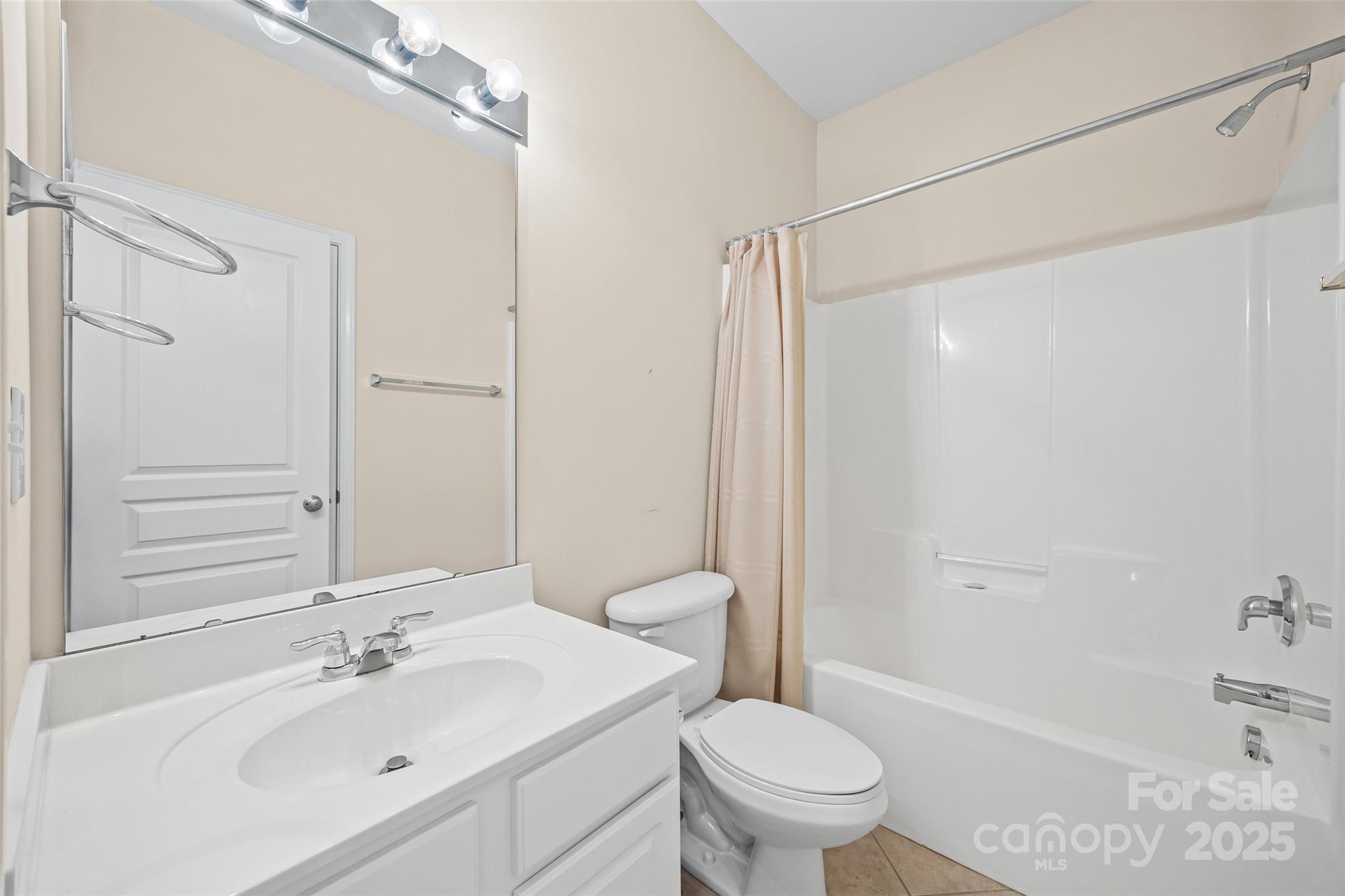 Lakeshore - Residential