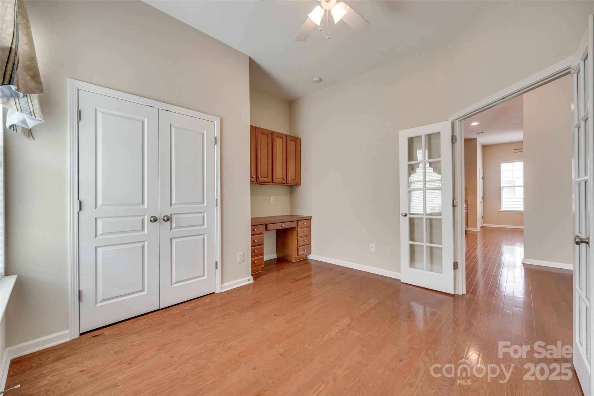 Lakeshore - Residential