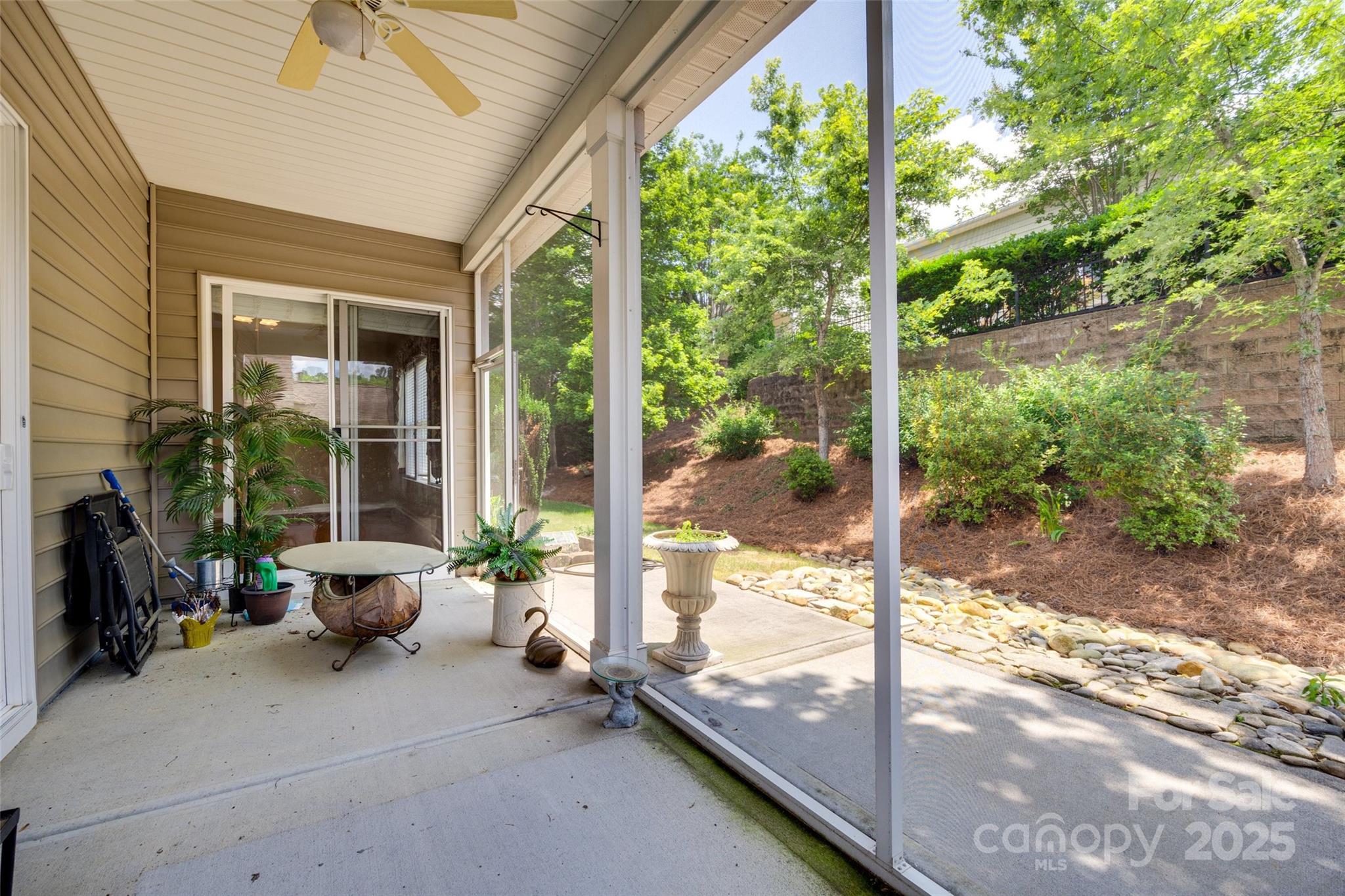 Lakeshore - Residential