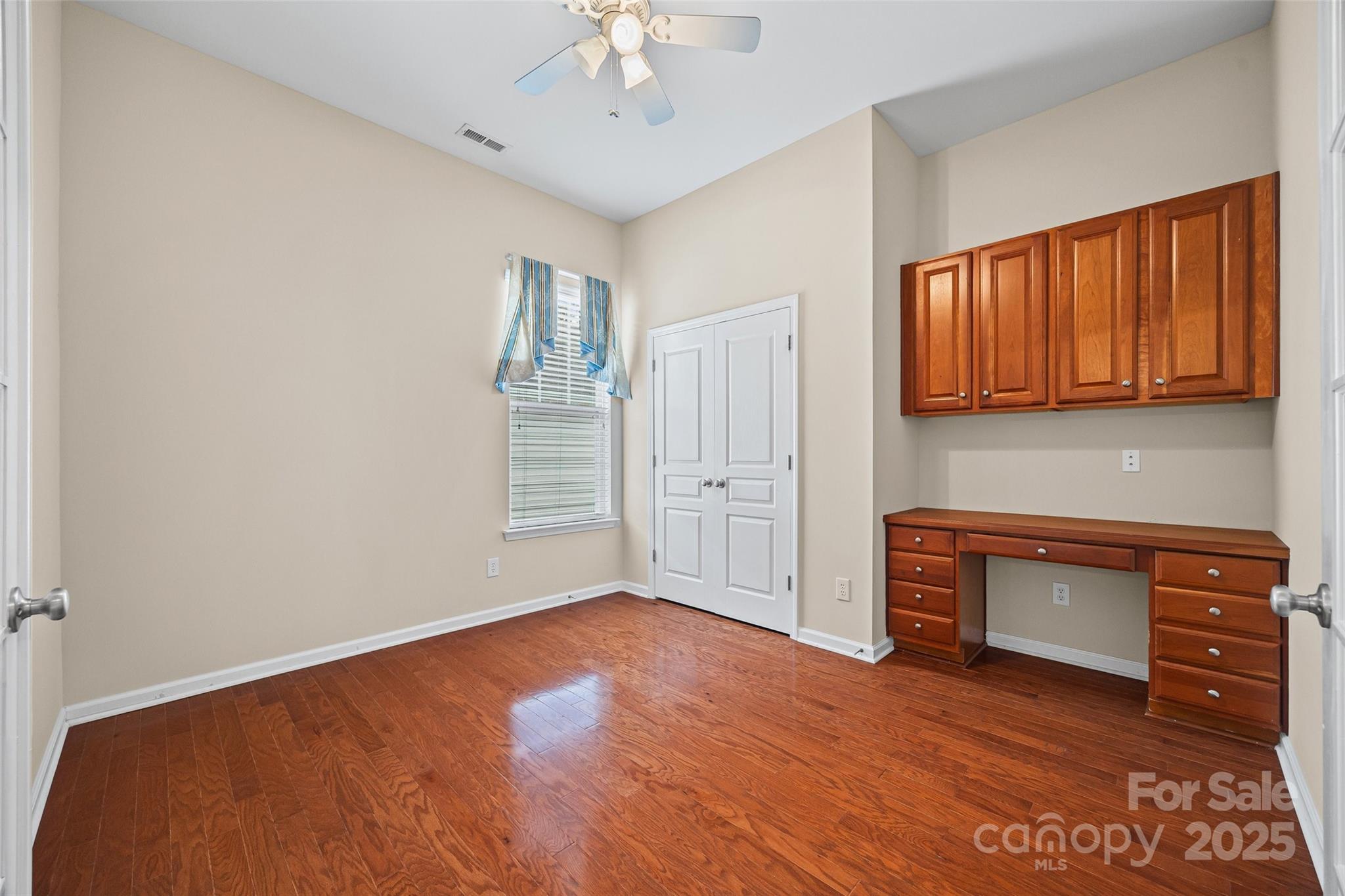 Lakeshore - Residential