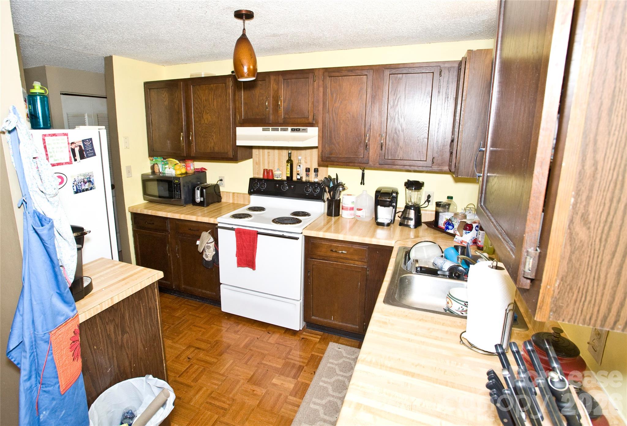 College Downs - Residential Lease