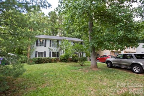 Photo of 1635 Van Dyke Drive, Charlotte, NC 28213 (MLS # 4361833)