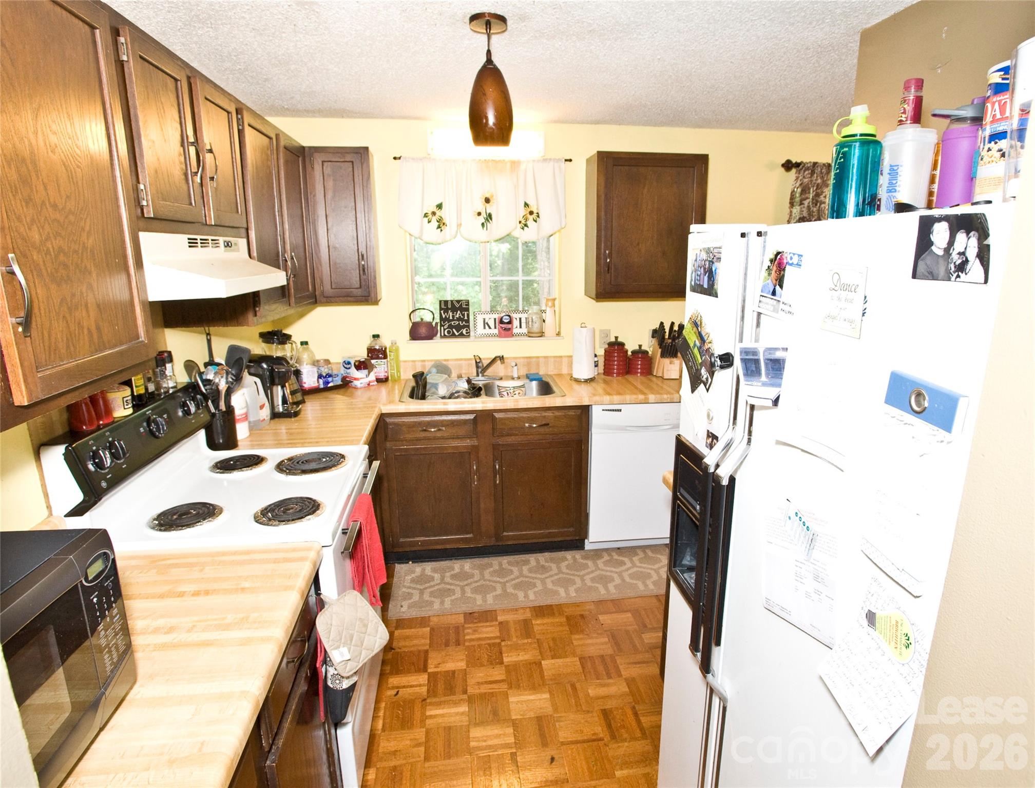 College Downs - Residential Lease