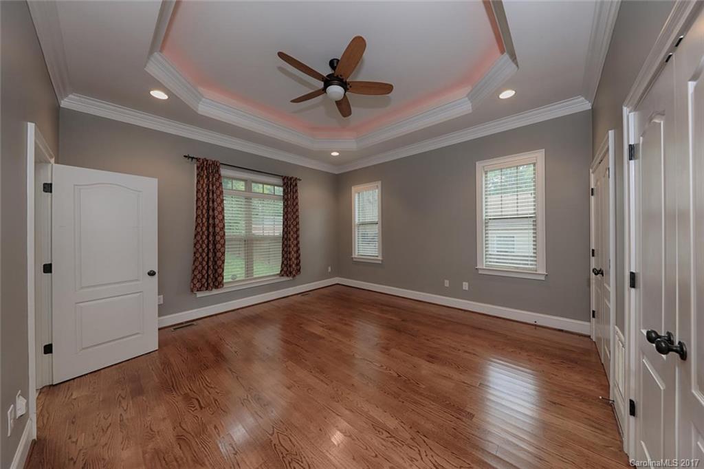 Villa Heights - Residential