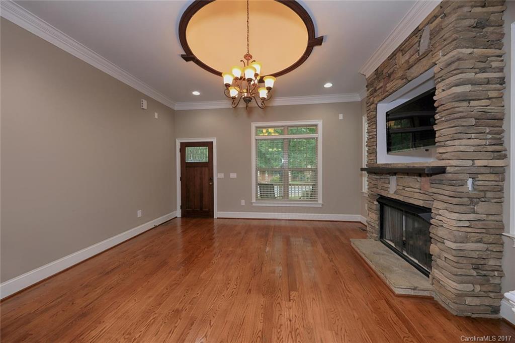 Villa Heights - Residential