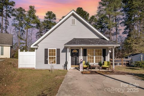 Photo of 304 Athens Hills Place, Kannapolis, NC 28083 (MLS # 4329207)