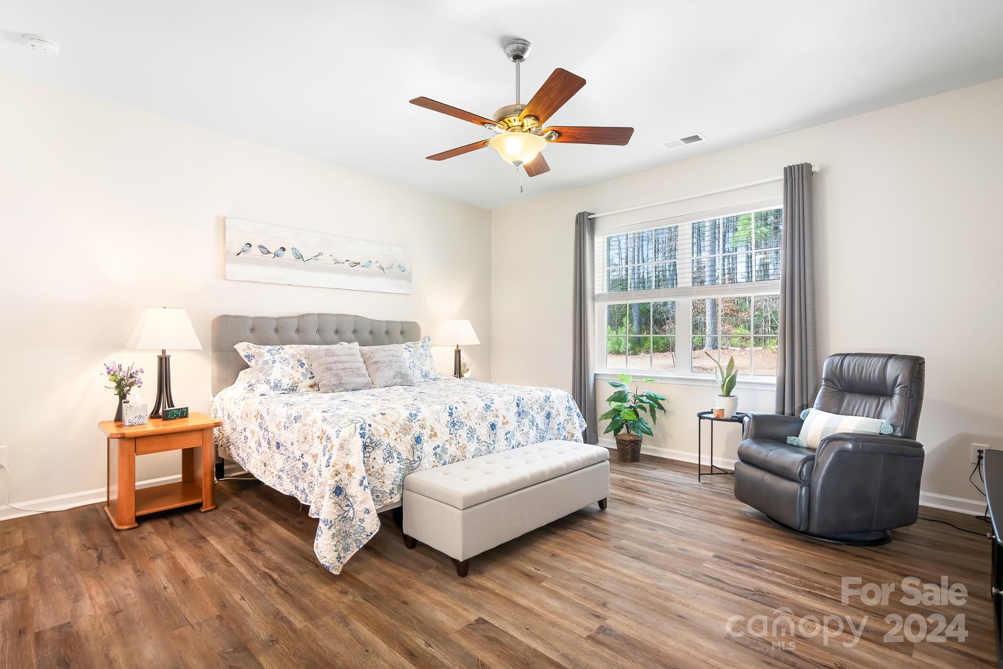 Imagery On Mtn Island - Residential