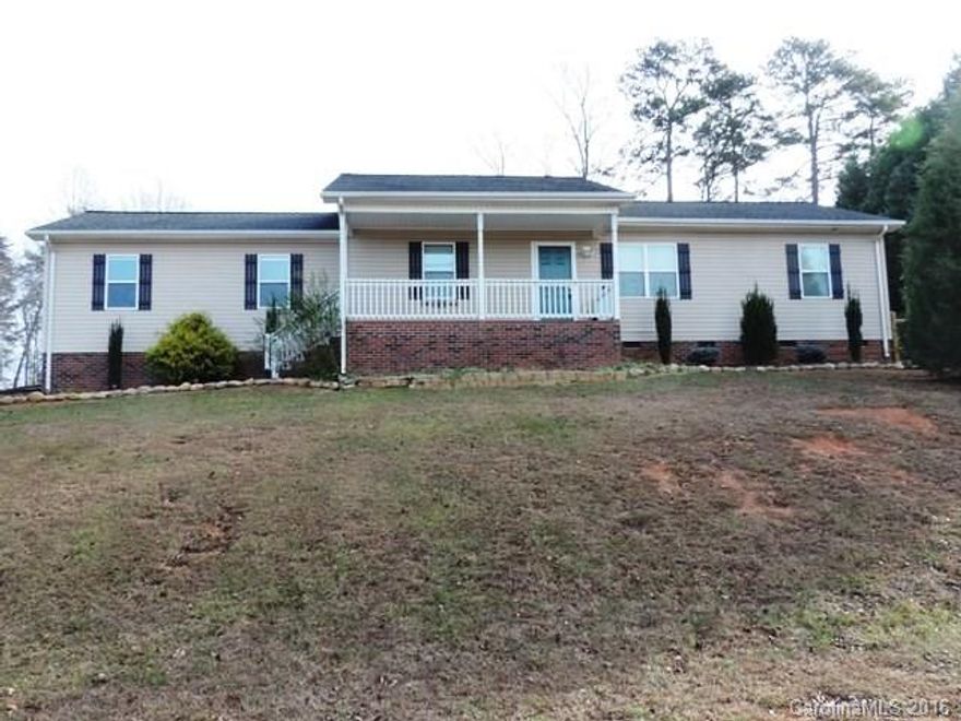 Immaculate RANCH home in the popular Angel Oaks community For Rent! Split floor plan has open Living Room with laminate wood flooring, Dining Room with tile, updated Kitchen with granite, Laundry, Master Suite with updated Bath and 2 Bedrooms that share a 2nd Full updated Bath. Enjoy the Covered Front Porch, Rear Deck, Fenced Yard, 8 x 10 Storage Building and 2-Car Garage & Carport. No Smoking, No Cats allowed and 1 Dog under 25-lbs negotiable with a non-refundable pet fee. AVAILABLE NOW!