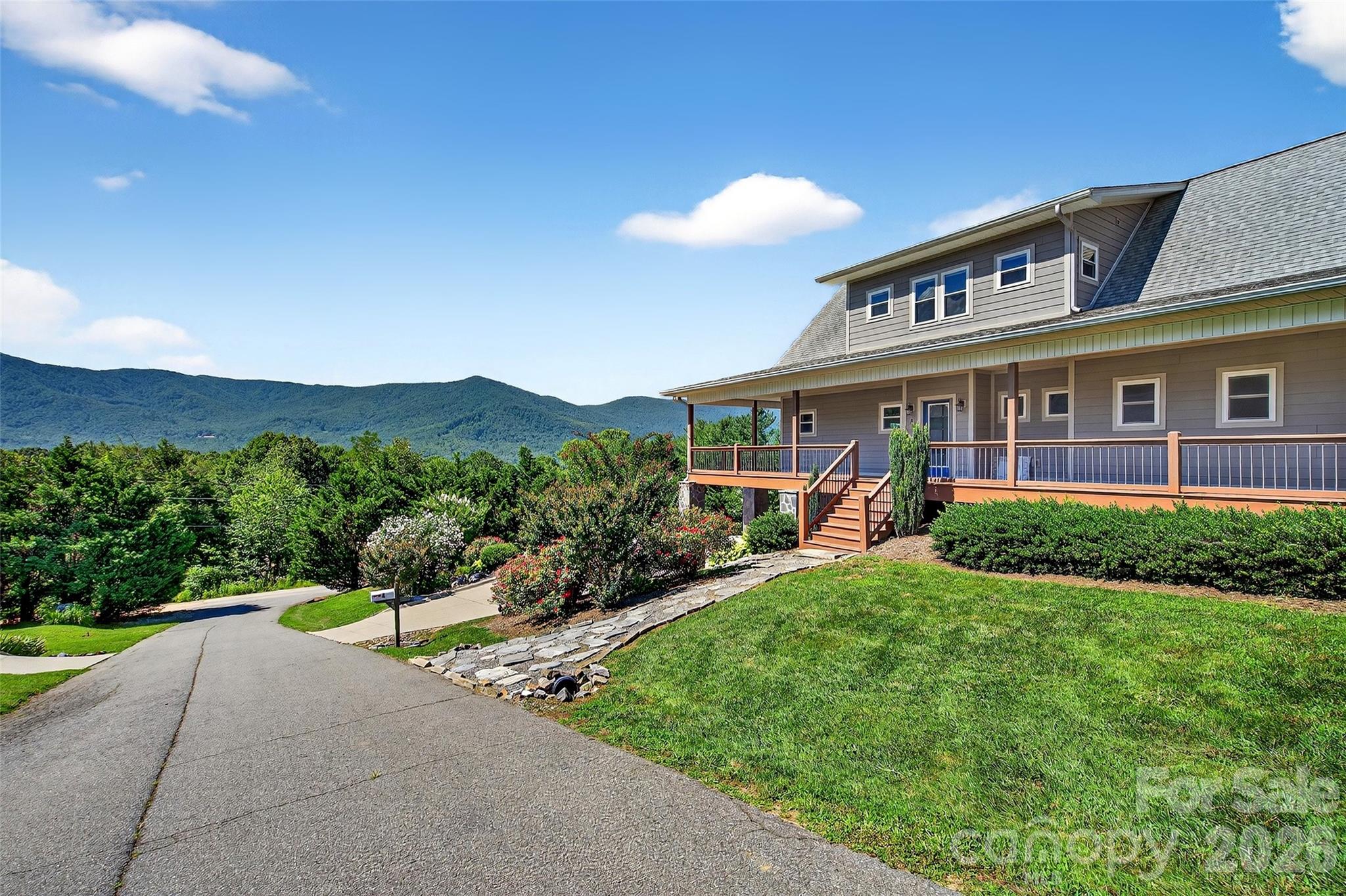 4 Stars Forever Drive