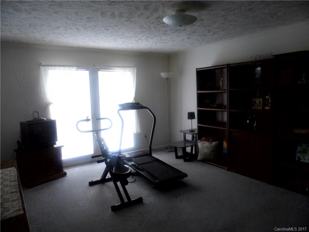 Gold View - Residential