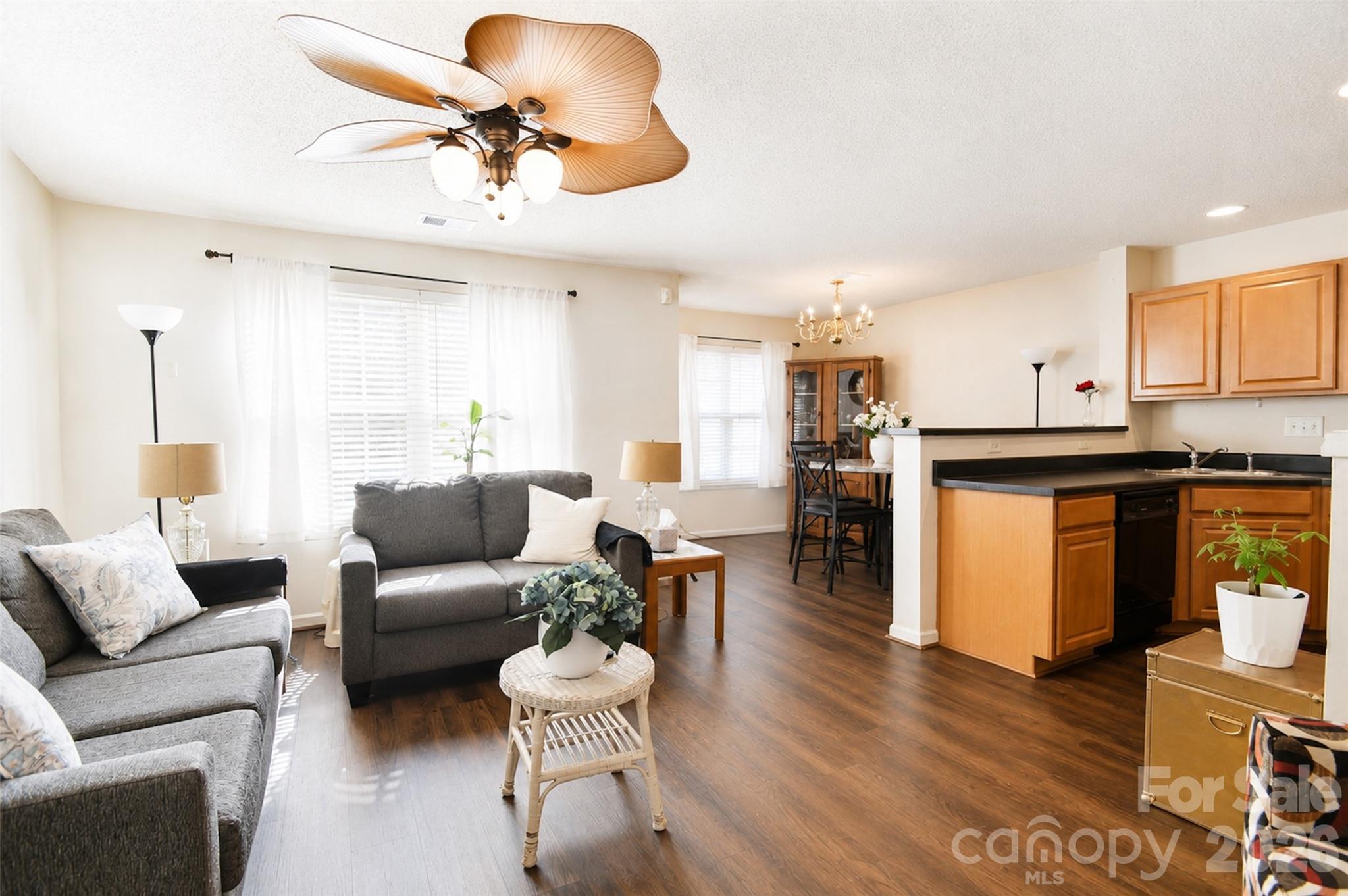 10618 Pointed Leaf Court