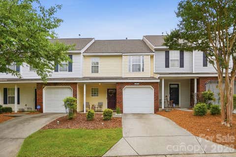 Photo of 10618 Pointed Leaf Court, Charlotte, NC 28213 (MLS # 4397359)