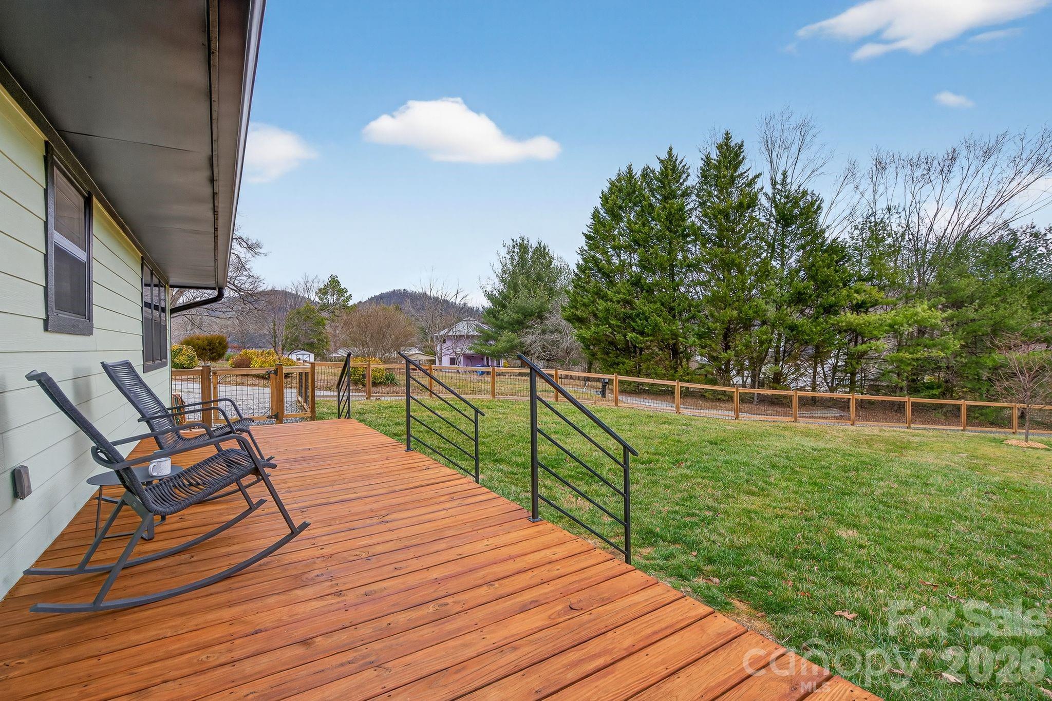 Haw Creek - Residential