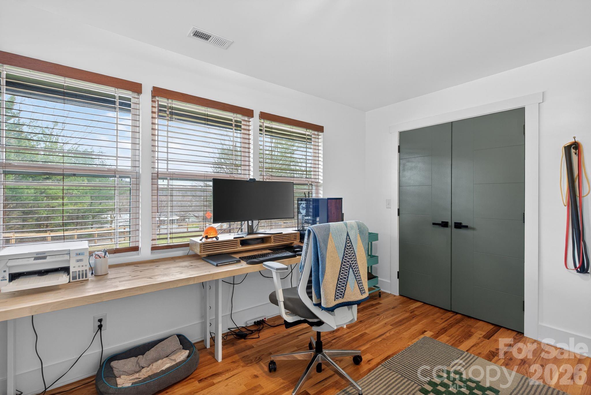 Haw Creek - Residential