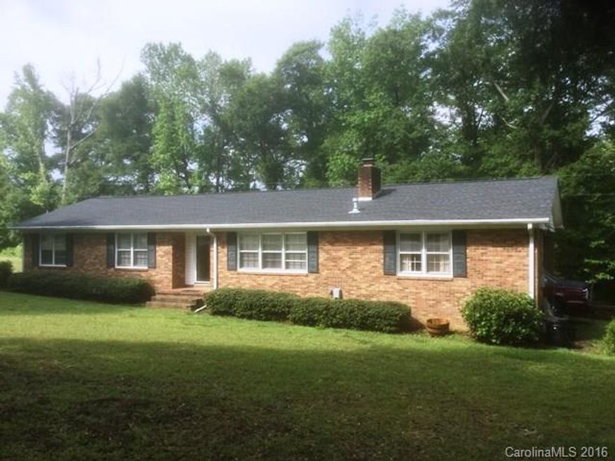 Nice brick home o a large, corner lot in the country. Home features large rooms and a nice fireplace. Recent renovations include refinished hardwoods, tile, master bath, paint, and roof (4-5 years old). Enjoy the peaceful, country living with large yard and woods behind.