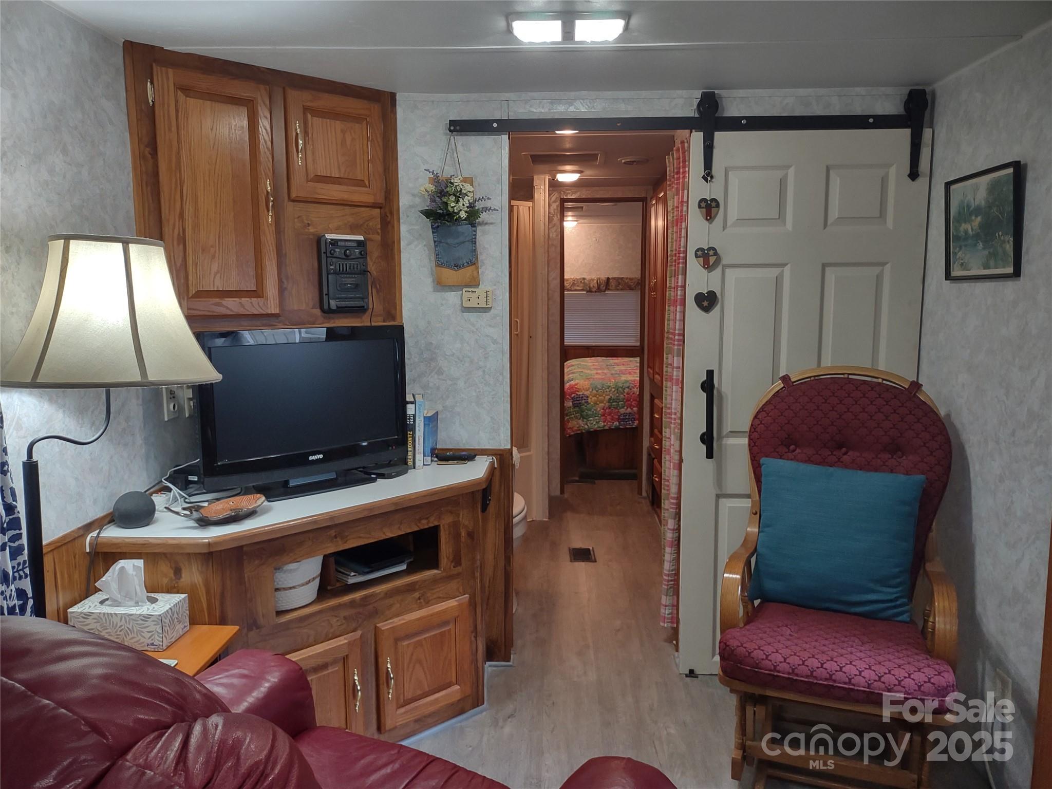 Twin Harbor - Residential
