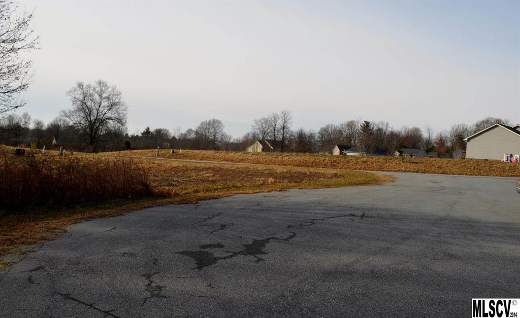 Green Meadows - Land