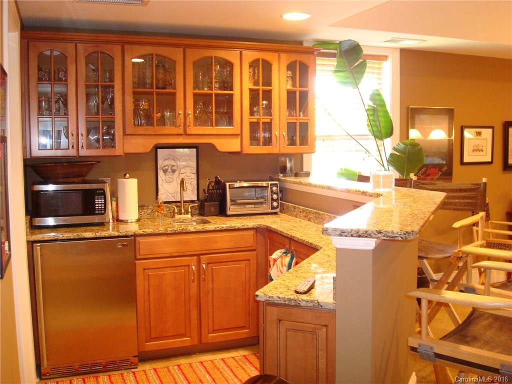 Ivy Ridge at Ballantyne - Residential Lease