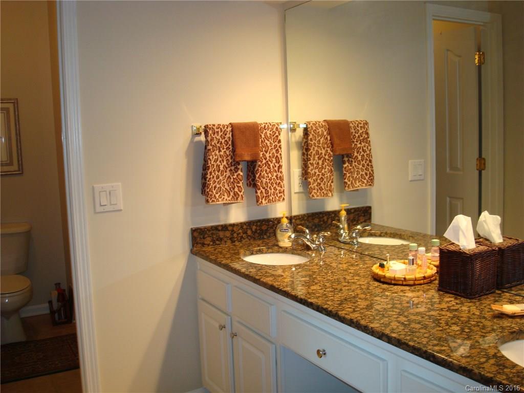 Ivy Ridge at Ballantyne - Residential Lease