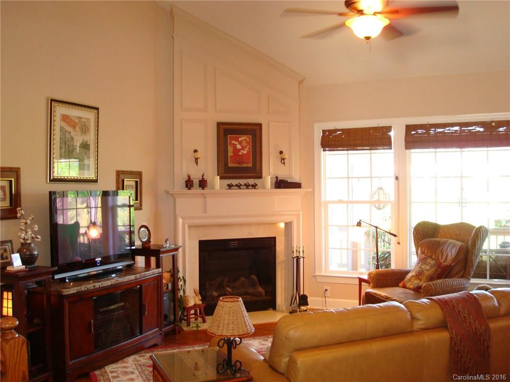 Ivy Ridge at Ballantyne - Residential Lease