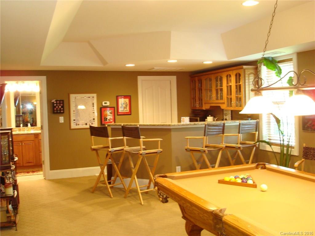 Ivy Ridge at Ballantyne - Residential Lease