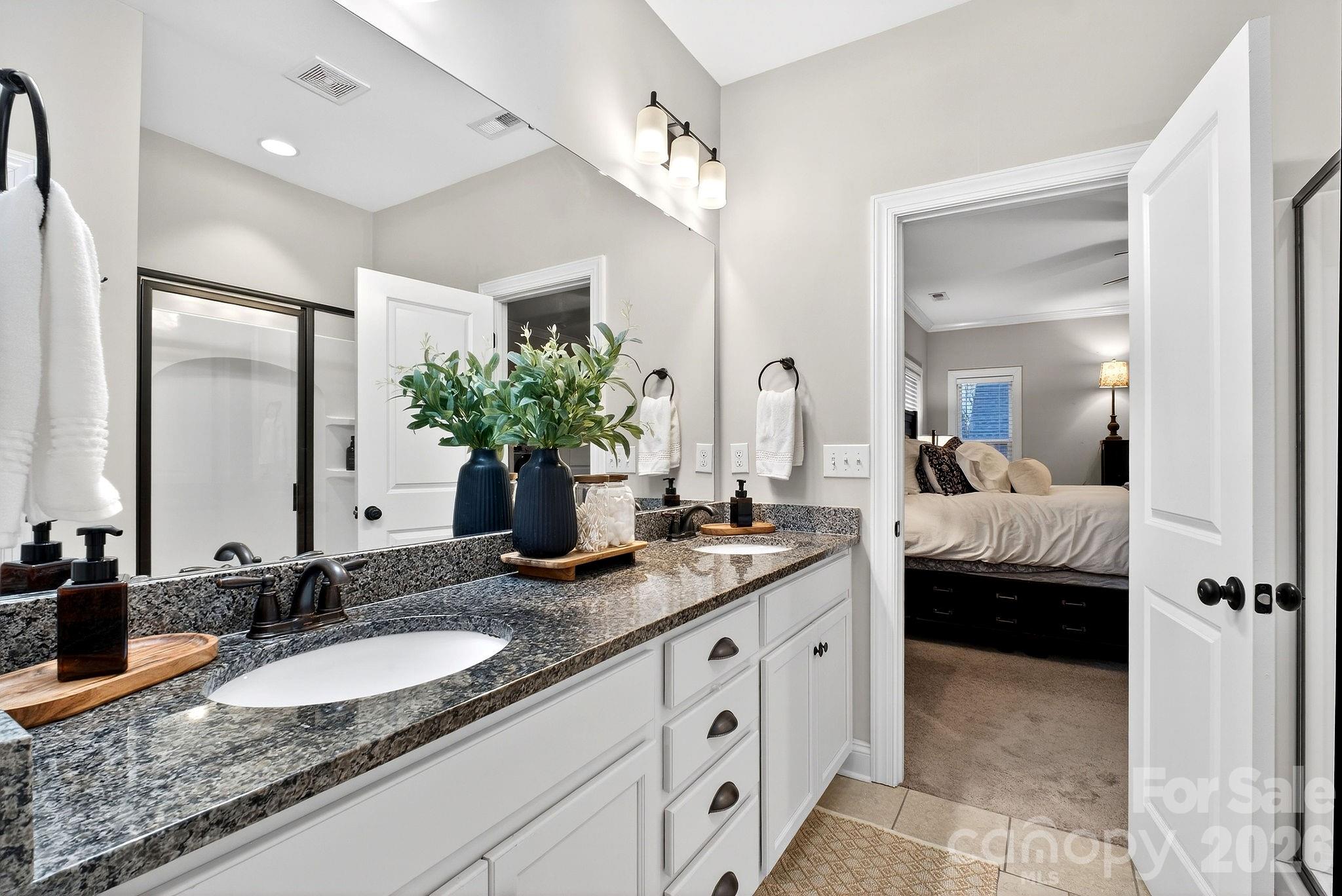 Tega Cay - Residential