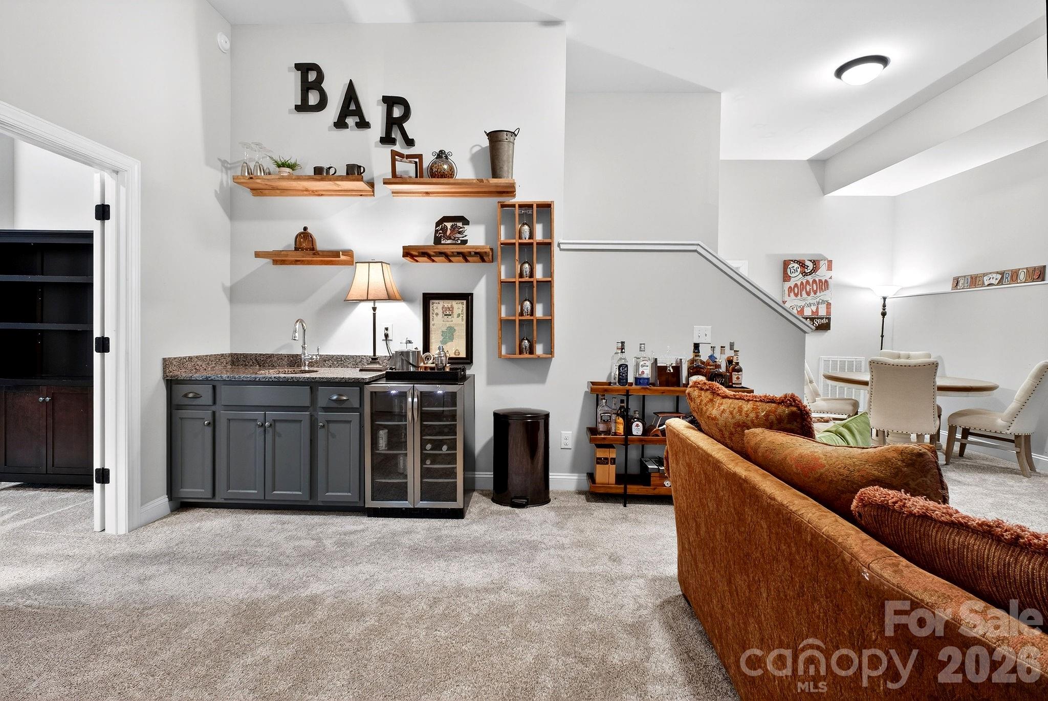 Tega Cay - Residential