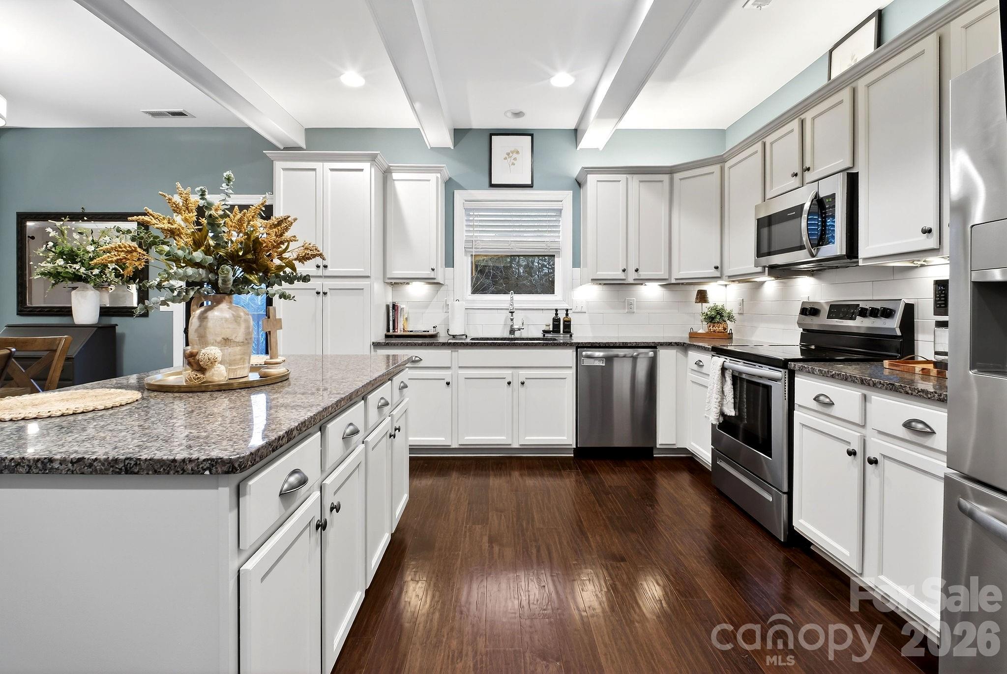 Tega Cay - Residential