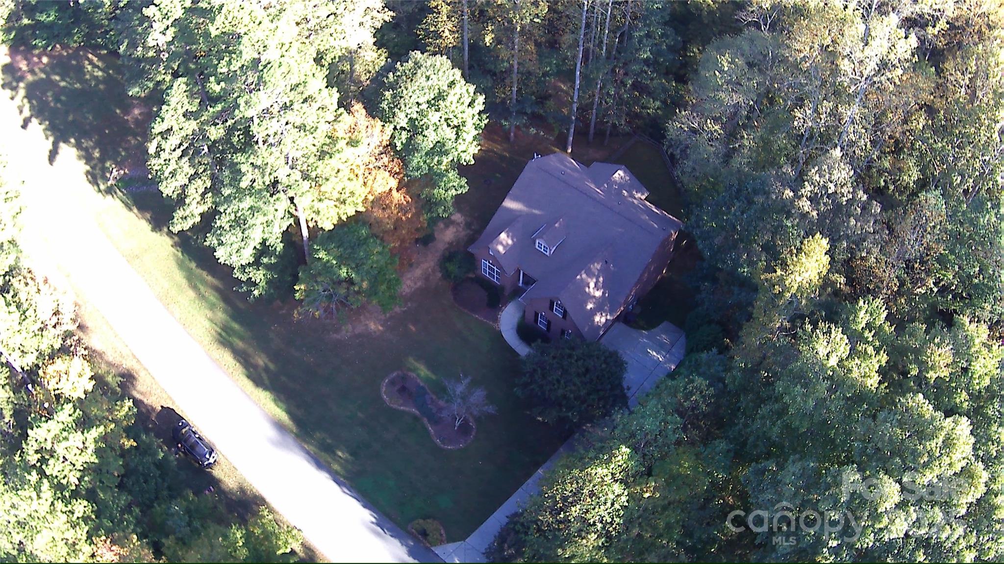 207 Streamside Place