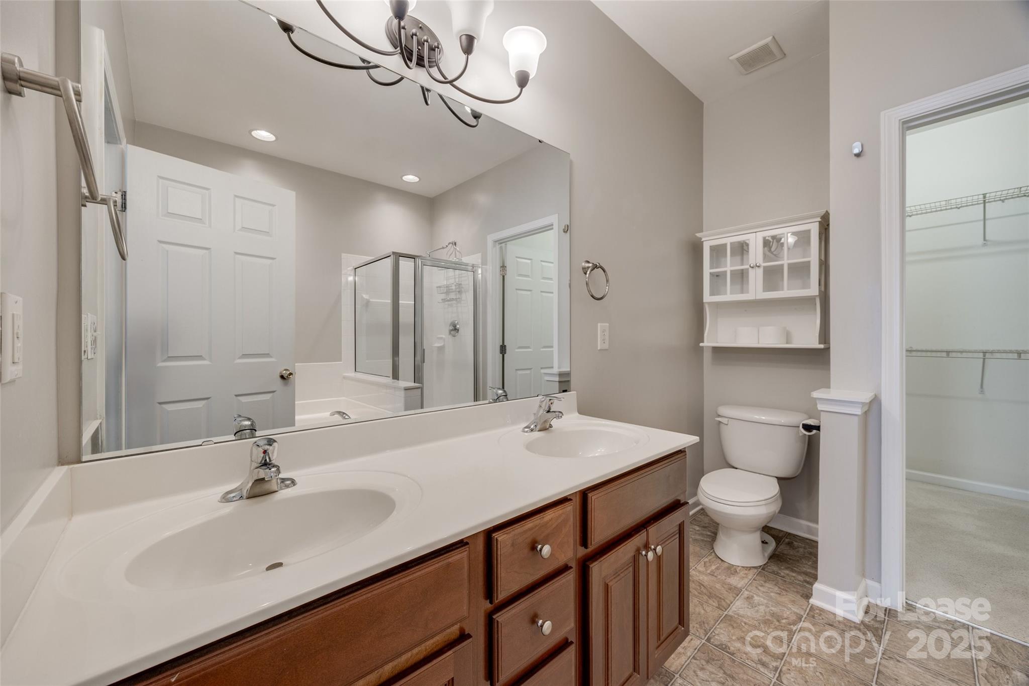 Regent Park - Residential Lease