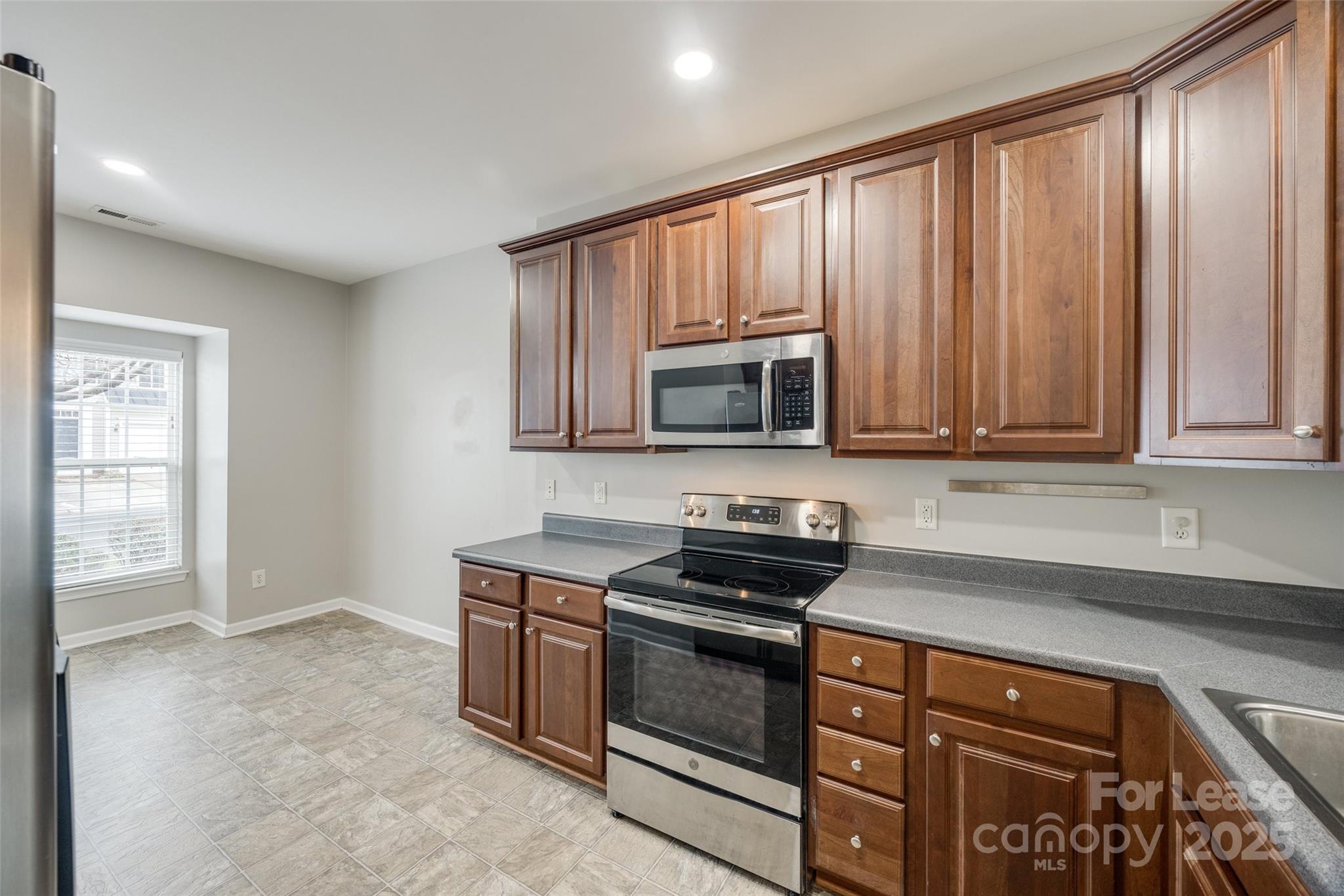 Regent Park - Residential Lease