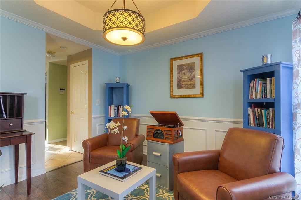 Mcdowell Place - Residential