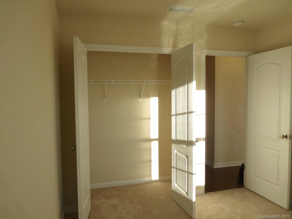 Autumn Woods - Residential Lease