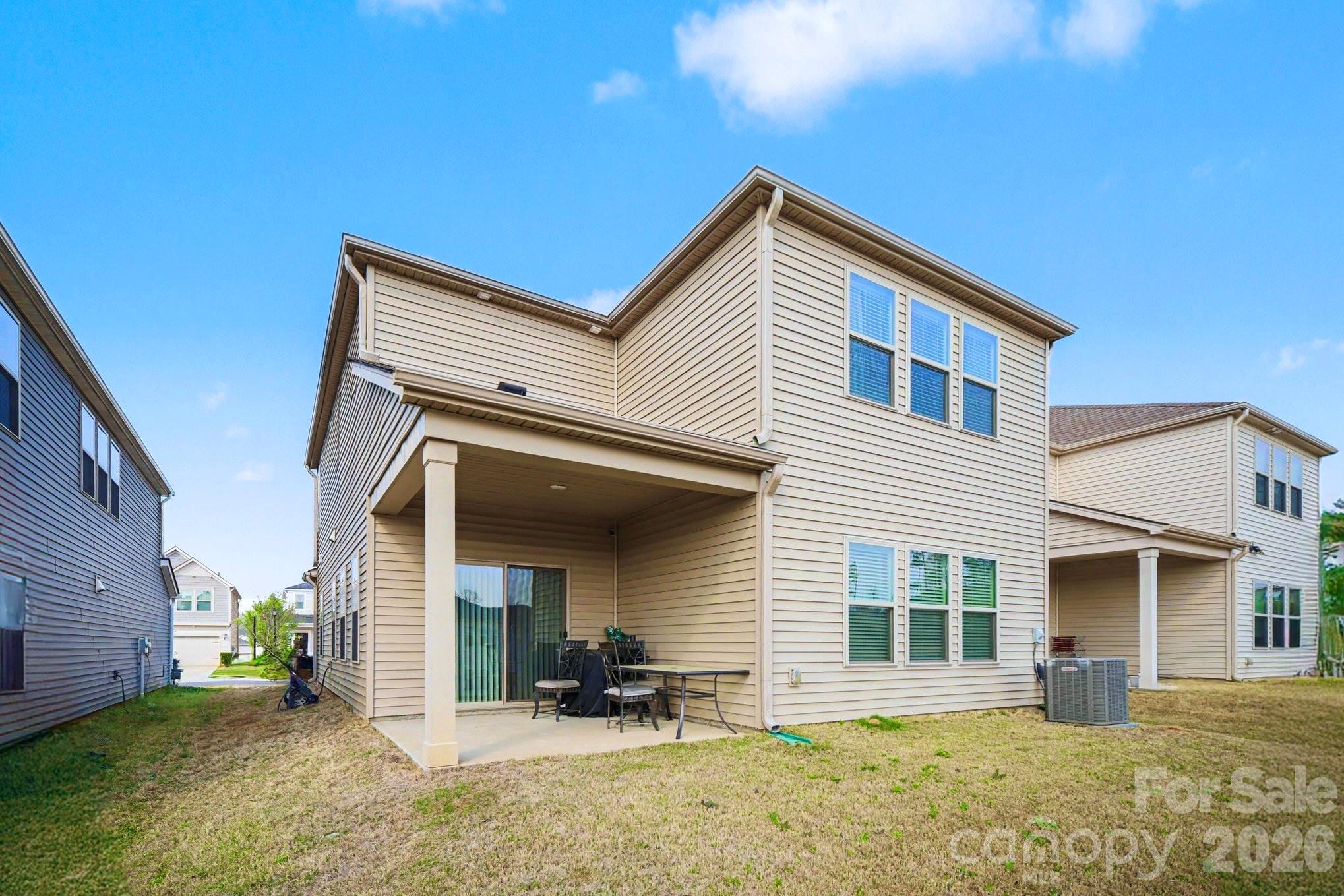 Larkhaven Hills - Residential