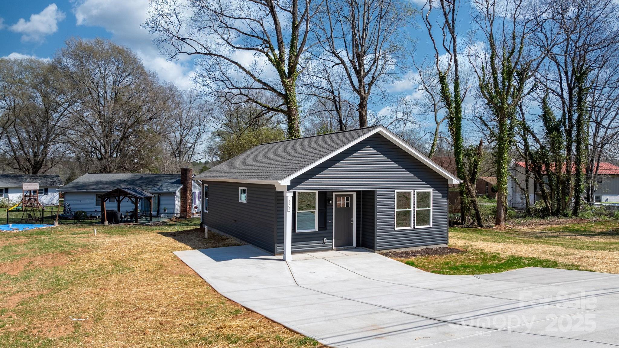 Meadowbrook Acres - Residential