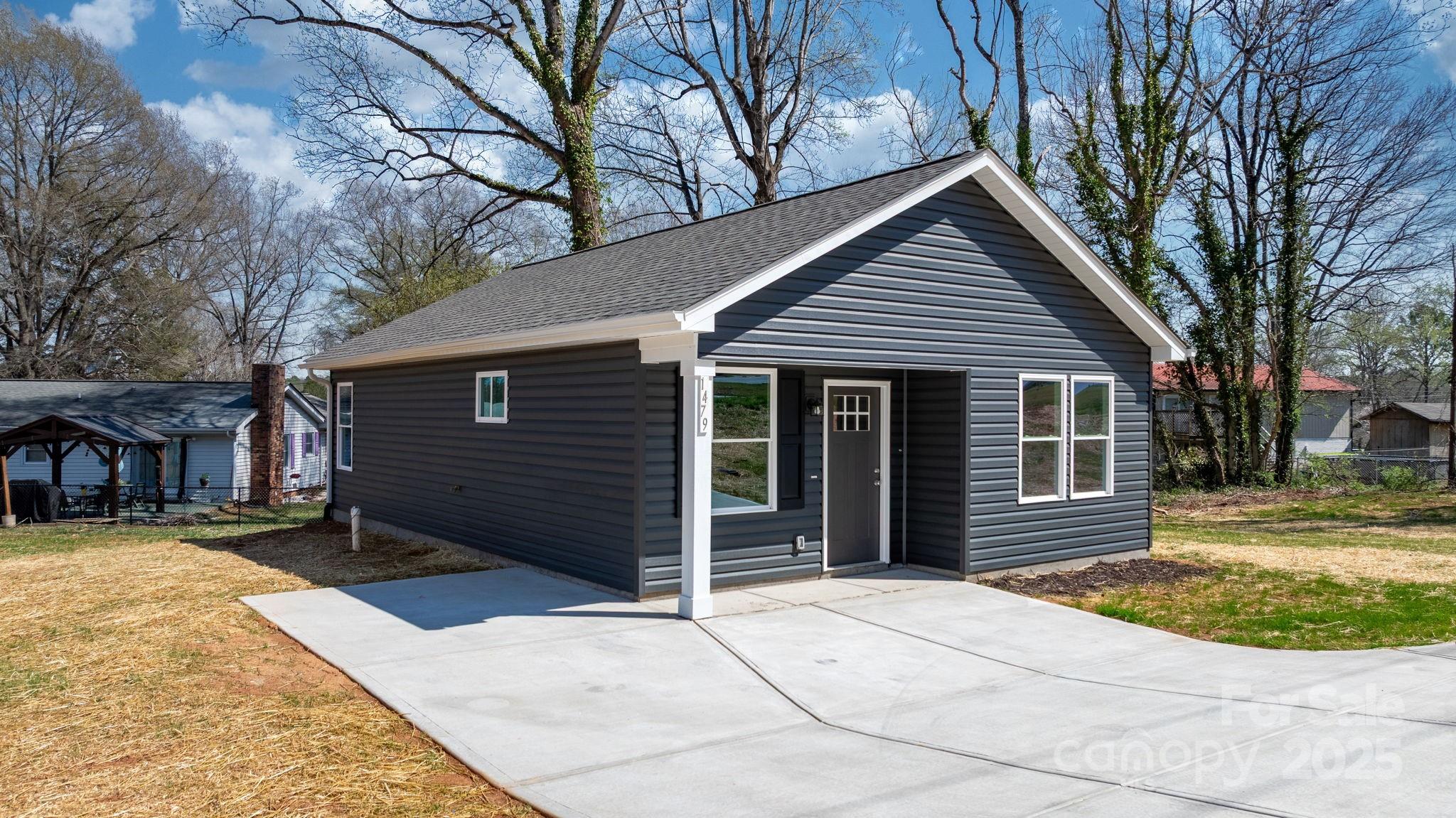 Meadowbrook Acres - Residential