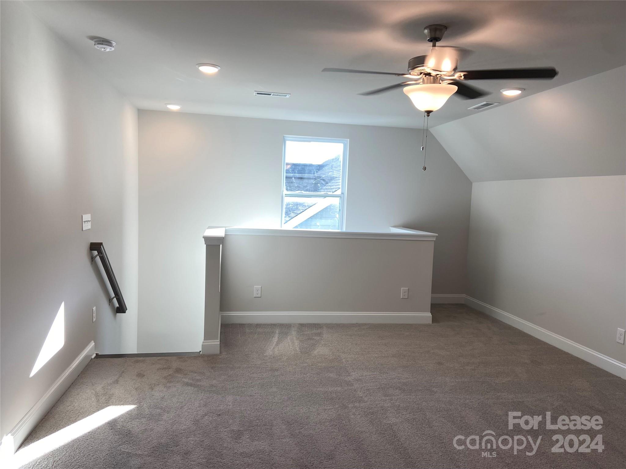 Grove Manor - Residential Lease